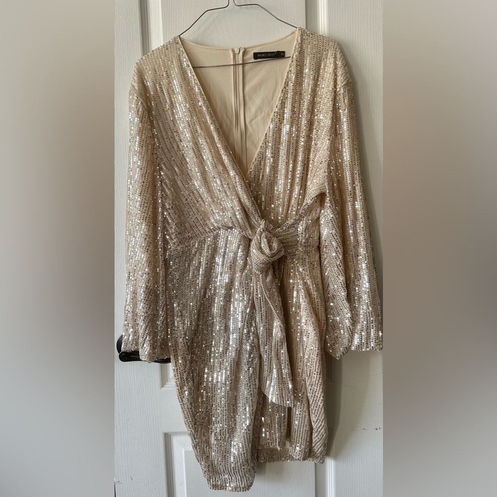 Classy cocktail dress!